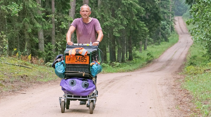 Wanderfieber, 3392 km zu Fuss  von Flumenthal nach Moskau